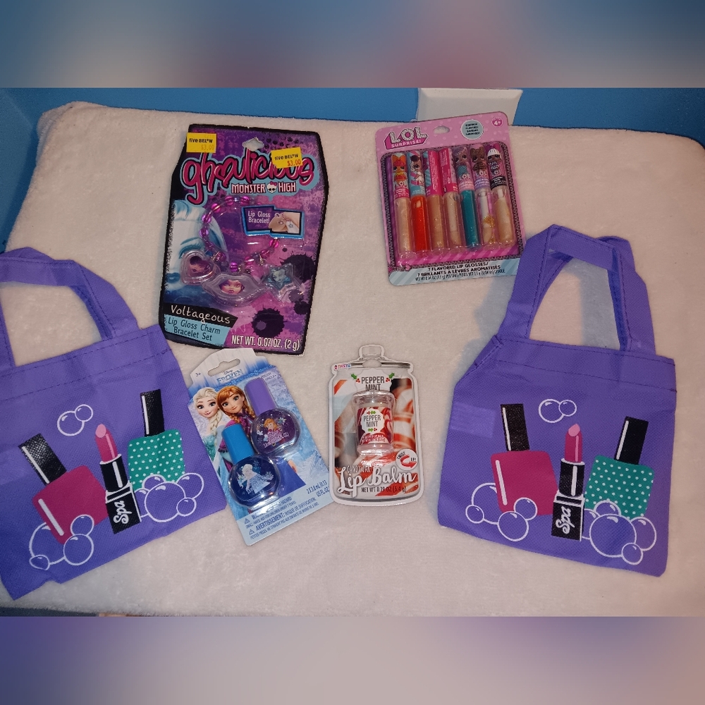 NWOT Girl's Makeup Lot of 6